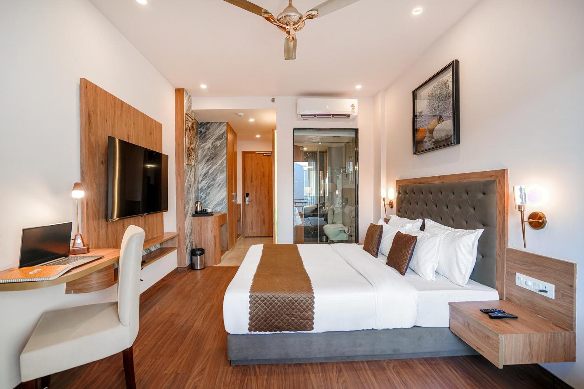 The Sanawar Heights I Kasauli I New Property Extérieur photo
